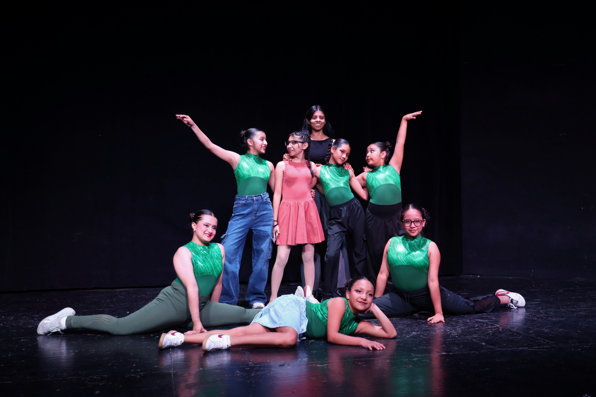 Faro Cosmos en Encuentro de Danza