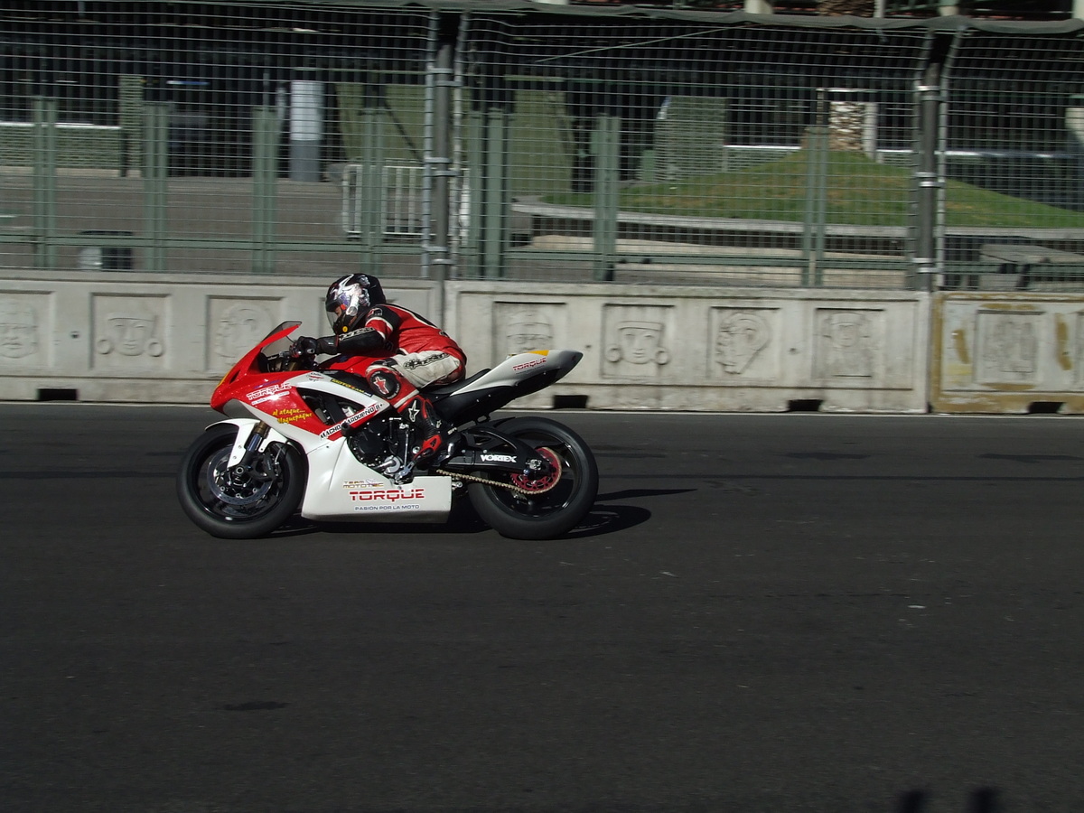 Superbike 600 en el Hermanos Rodriguez