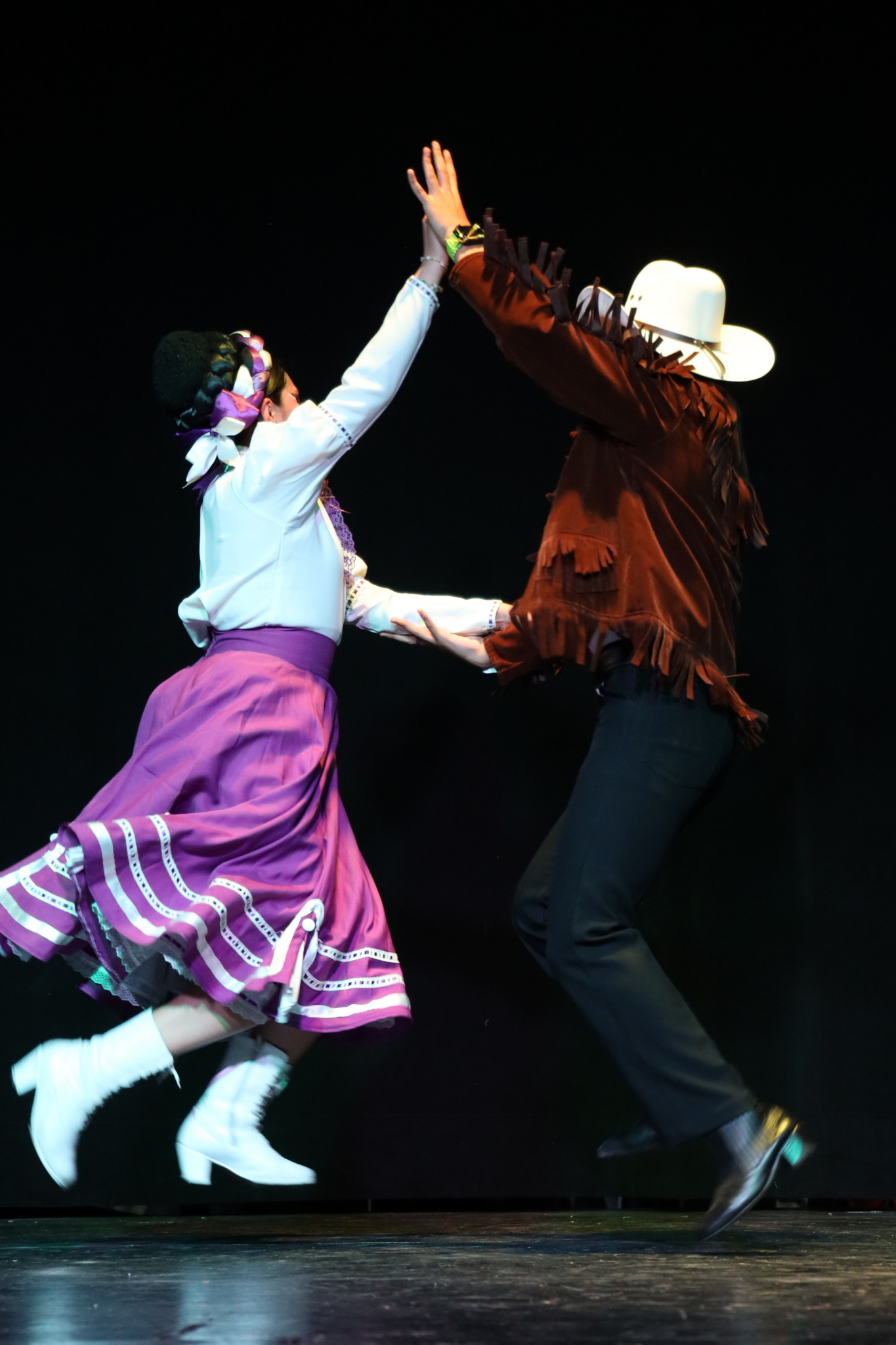 Faro Cosmos en Encuentro de Danza